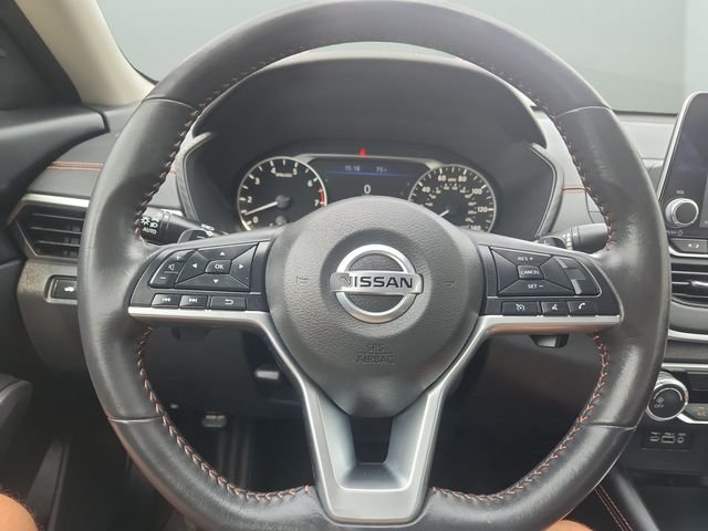 Certified Used 2022 Gray Nissan 2.5 SR image 20