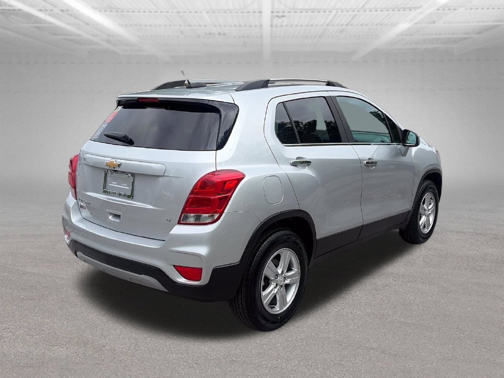 Used 2020 Silver Chevrolet LT image 6