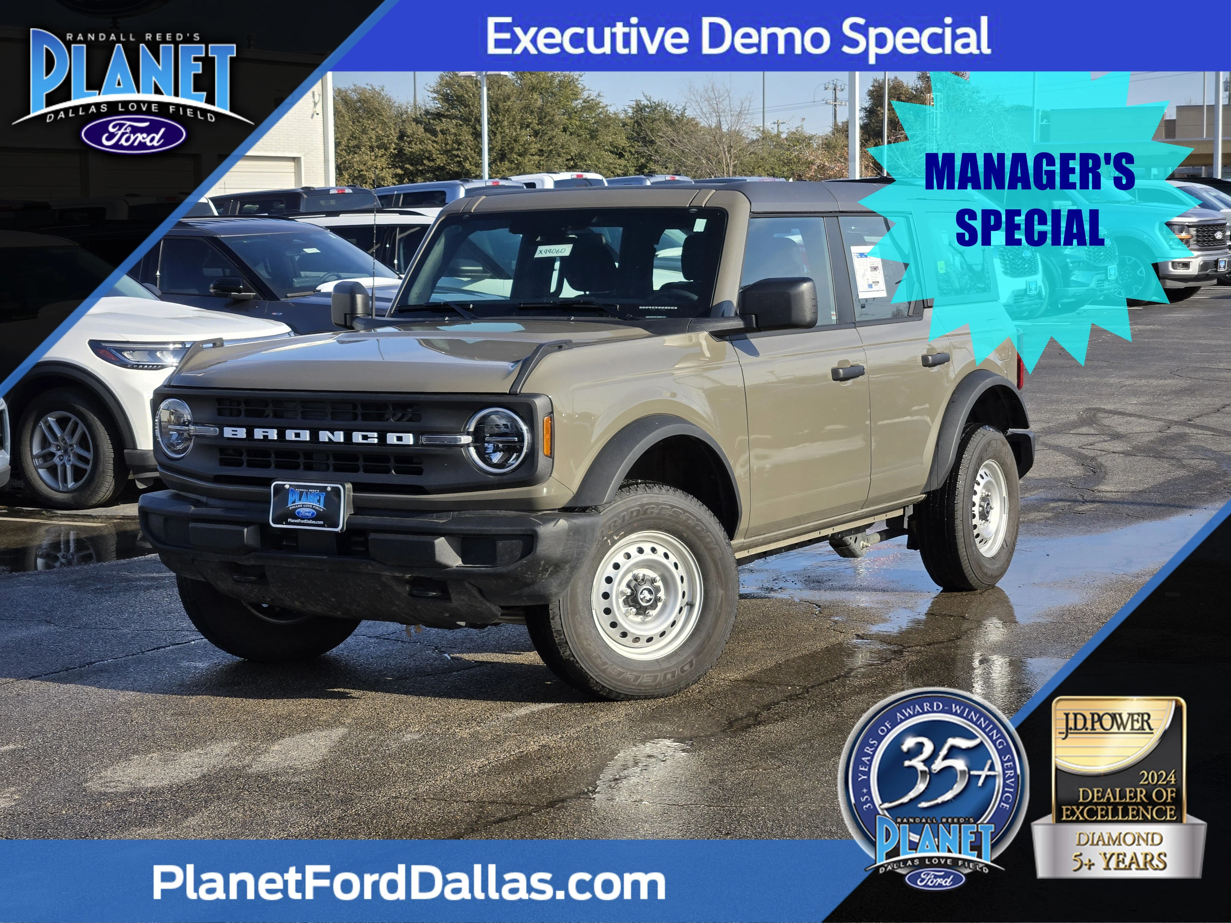 2025 Ford Bronco Base 4x4's photo