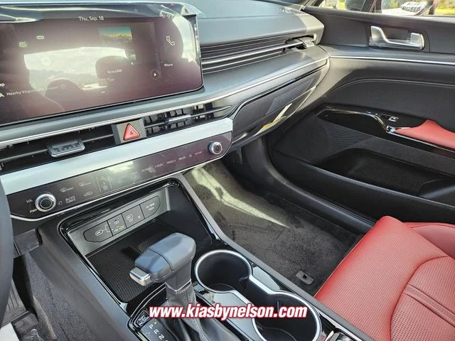 2026 Kia K5 GT-Line - Photo 10