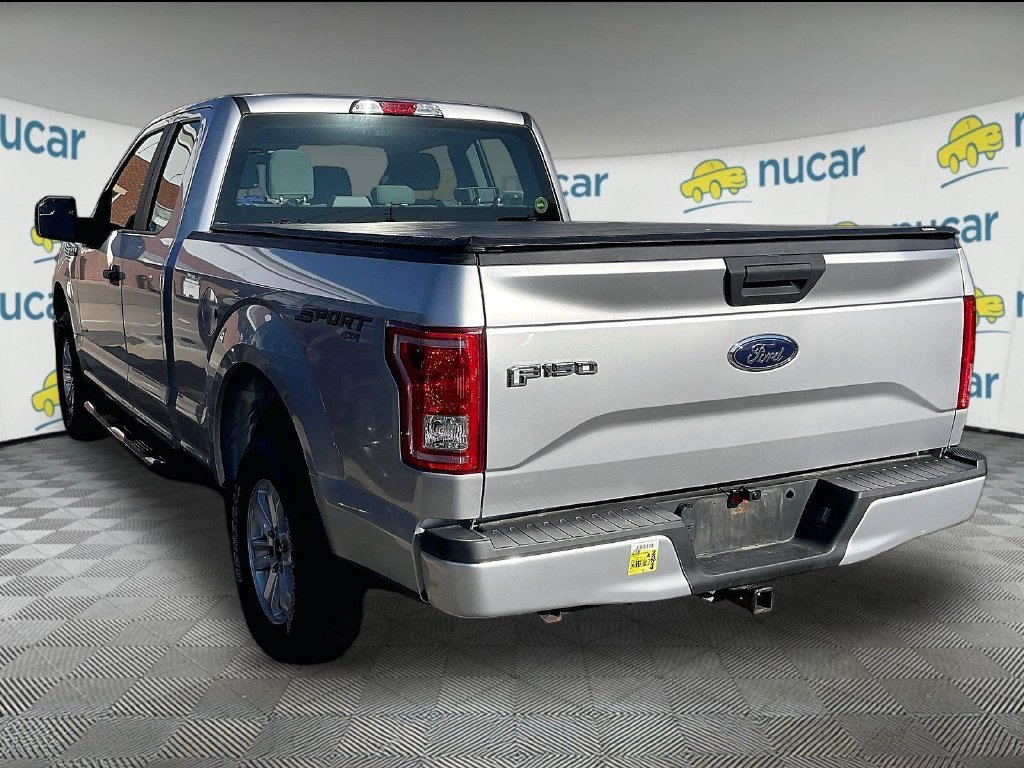 Used 2016 Silver Ford XL image 3