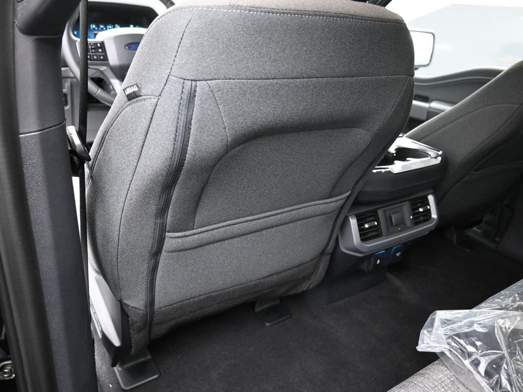 2025 Ford F-150 XLT - Photo 18