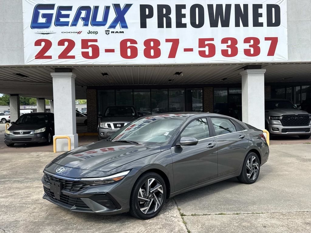 2025 Hyundai Elantra SEL