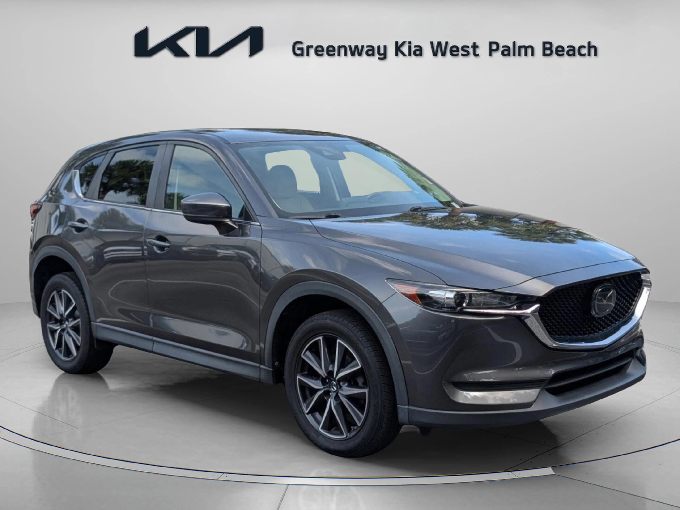 2018 Mazda CX-5 Touring auto's photo