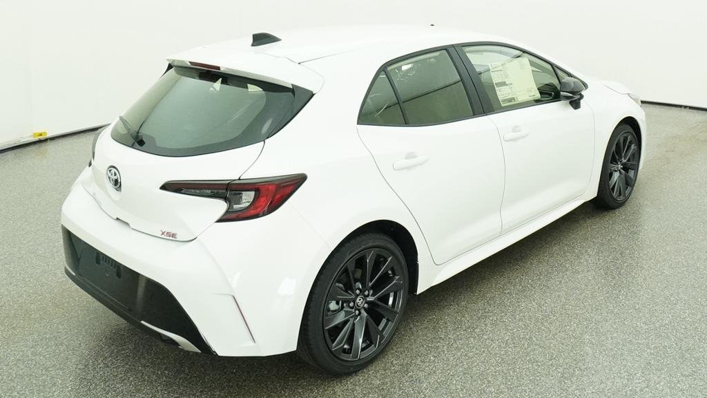 New 2026 Ice Cap Toyota XSE image 18