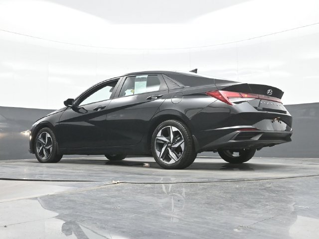 Used 2023 Black Hyundai SEL image 19