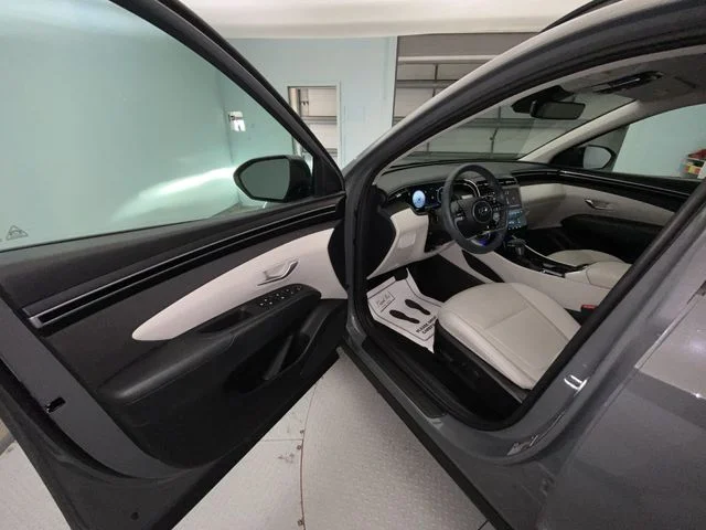 Used 2024 Gray Hyundai SEL image 11