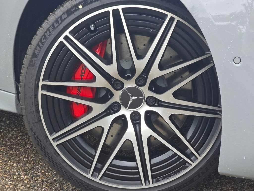 New 2026 MANUFAKTUR Alpine Grey Mercedes-Benz C 43 AMG® image 49