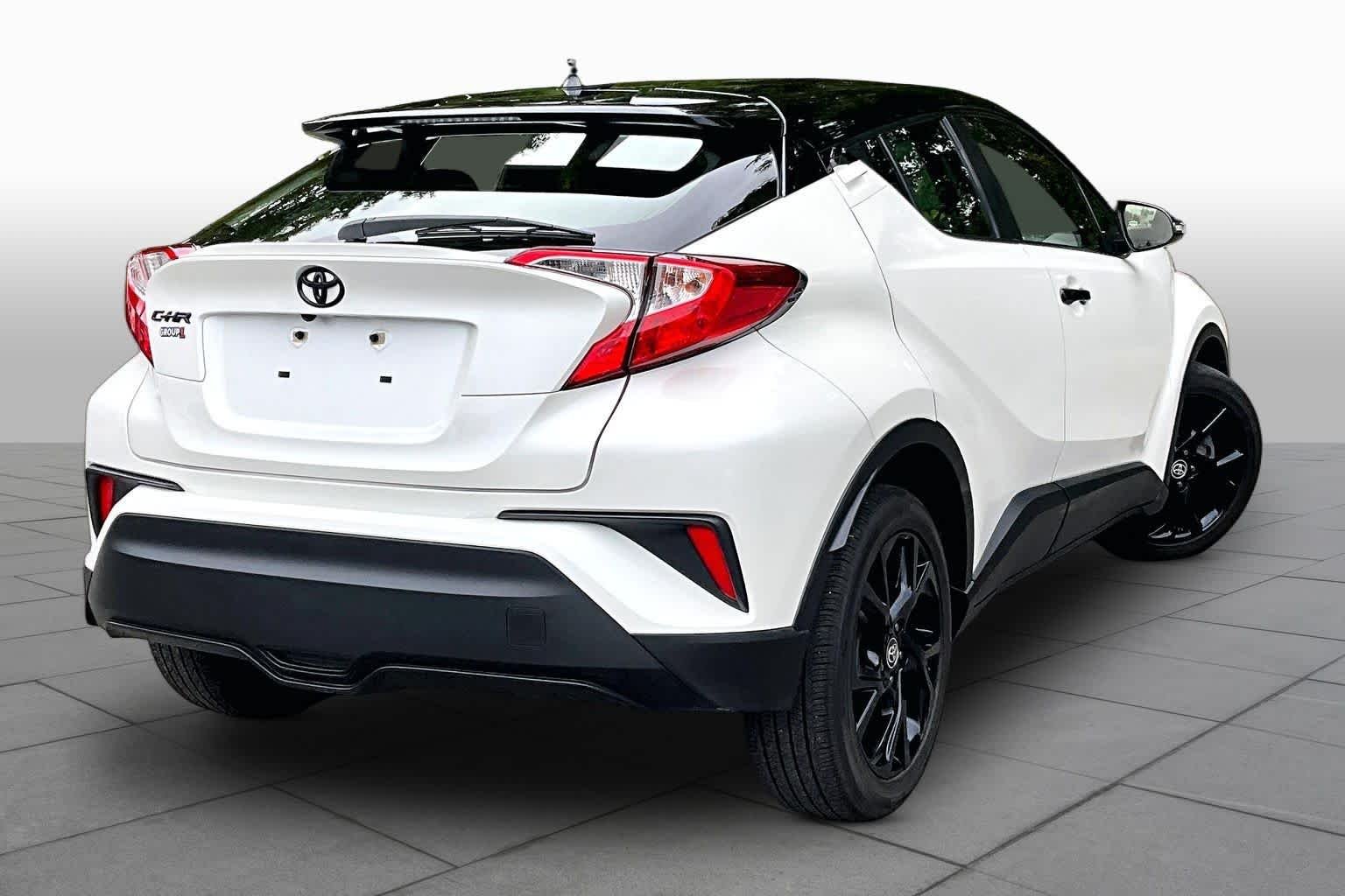 Certified Used 2021 Blizzard Pearl w/Black Roof Toyota Nightshade image 13