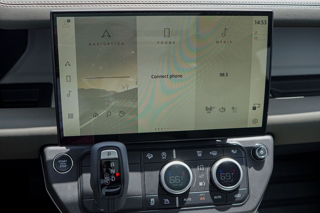 New 2026 Borasco Grey Metallic Land Rover S image 14