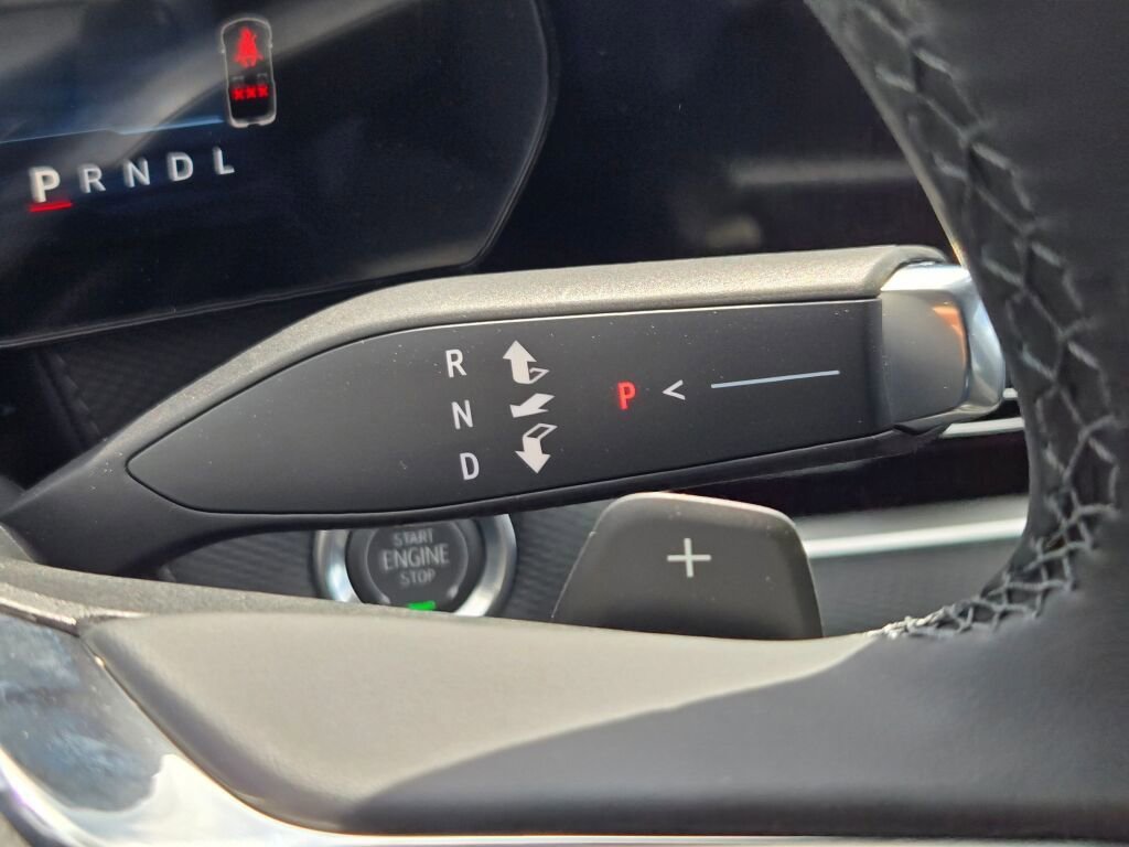 New 2026 Mosaic Black Metallic Chevrolet LT image 18