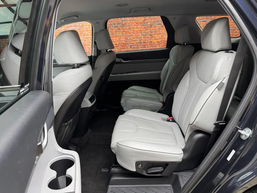 Certified Used 2025 Moonlight Hyundai SEL image 24