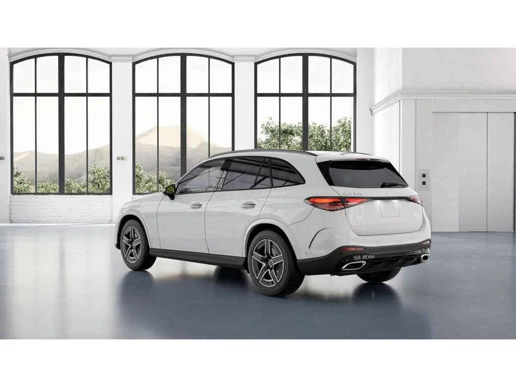 New 2027 White Mercedes-Benz GLC 300 image 29