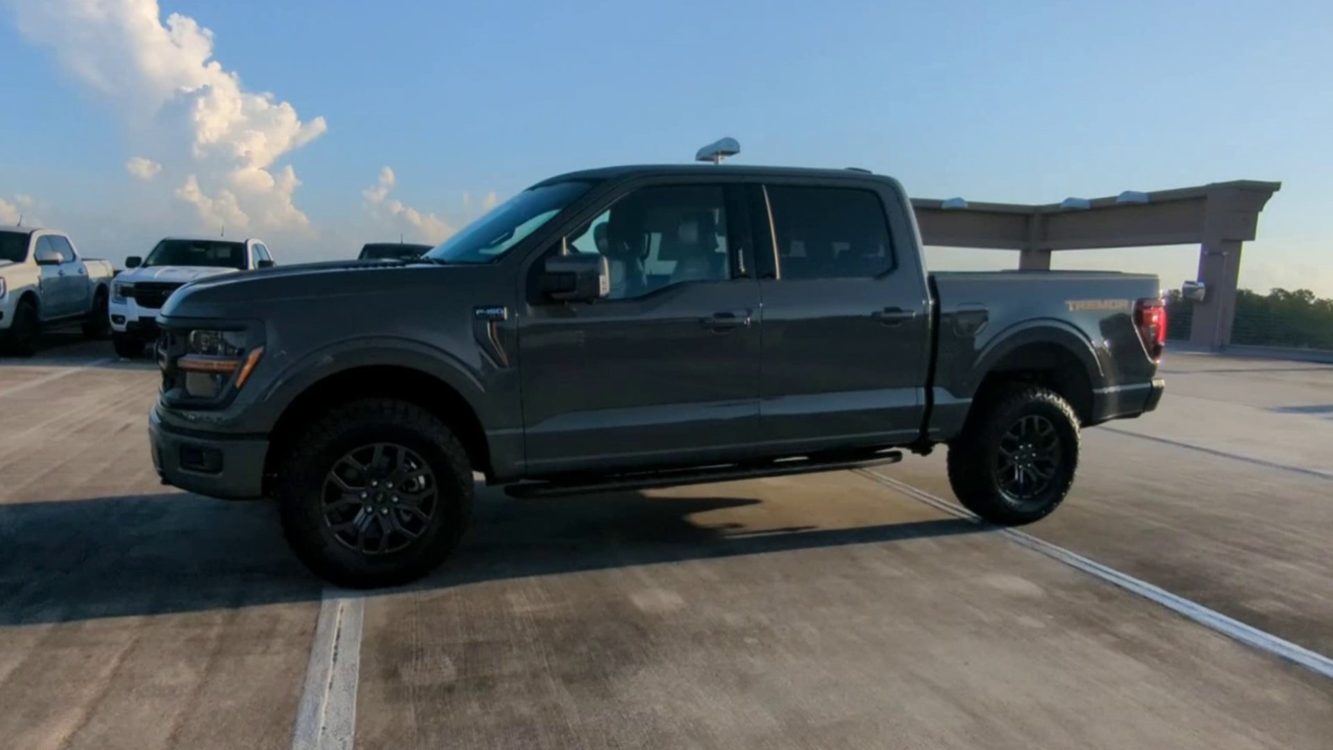 New 2026 Marsh Gray Ford Tremor® image 21