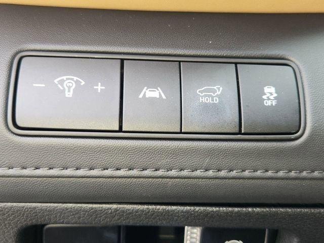 Used 2023  Hyundai Calligraphy image 18