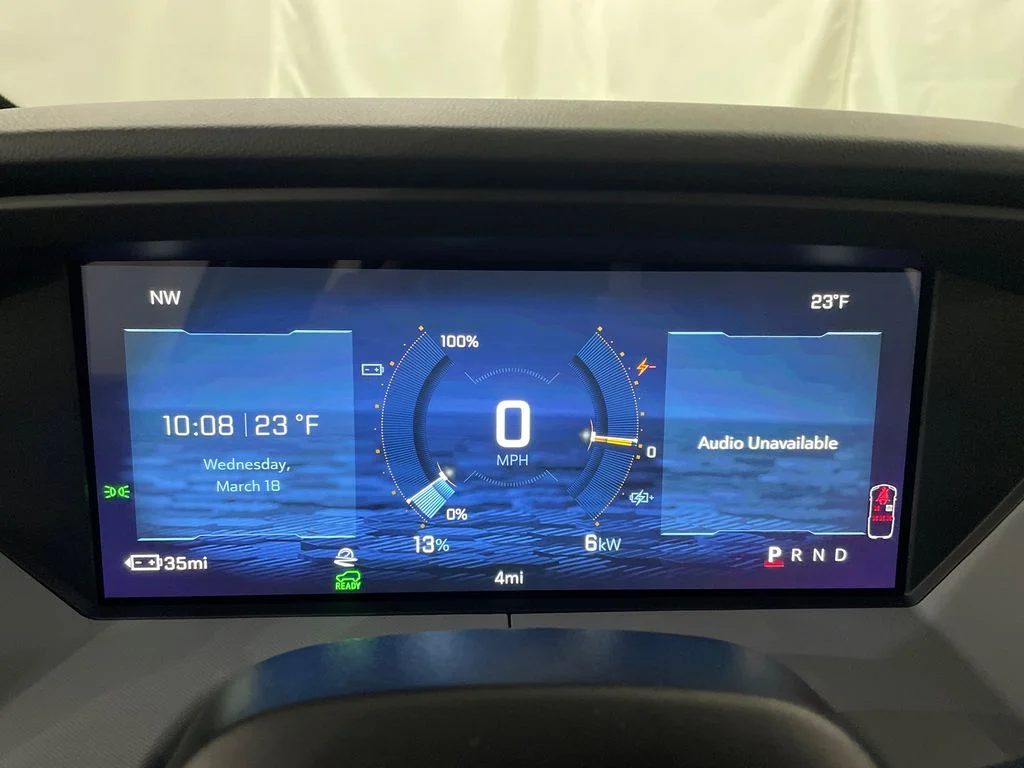 2027 Chevrolet Bolt RS - Photo 16