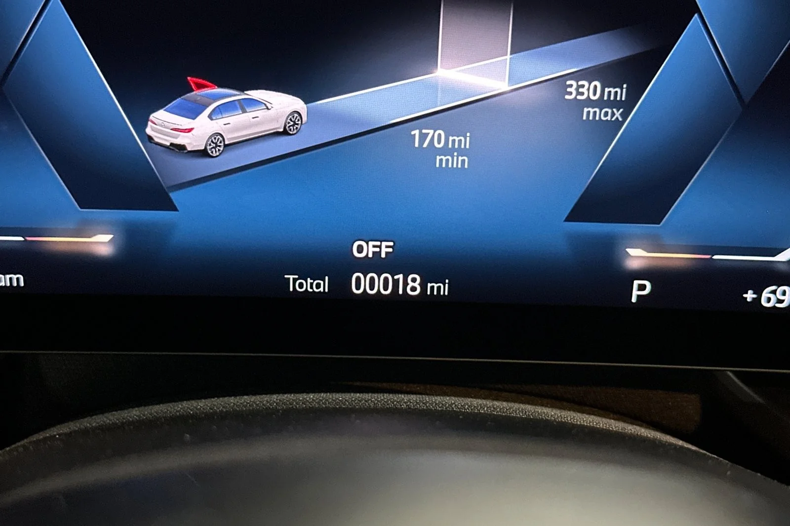 New 2026 Alpine White BMW xDrive60 image 24