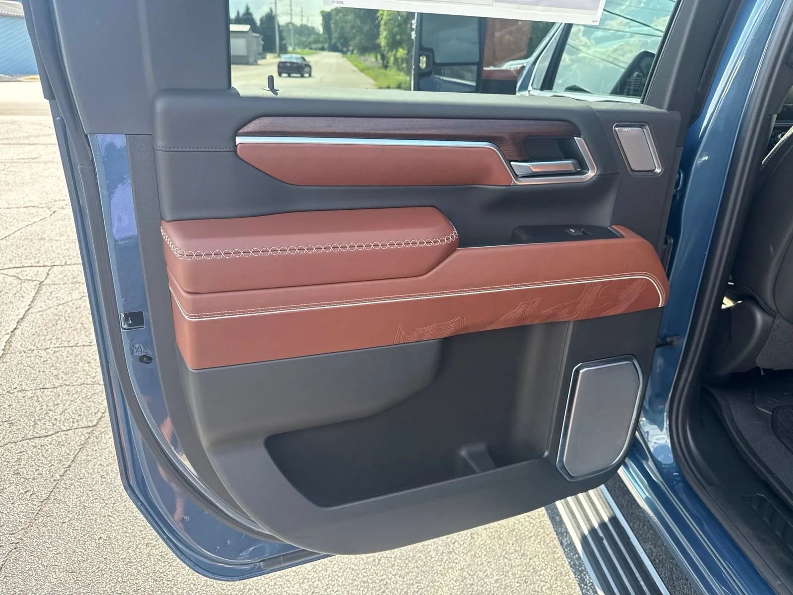 New 2026 Downpour Metallic GMC Denali Ultimate DRW image 18