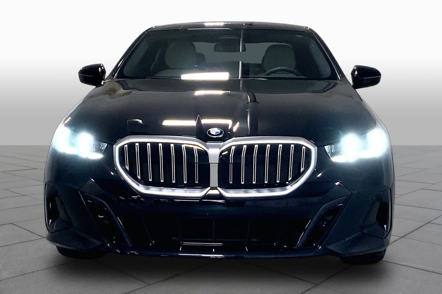 New 2026 Black Sapphire Metallic BMW 540i xDrive image 3