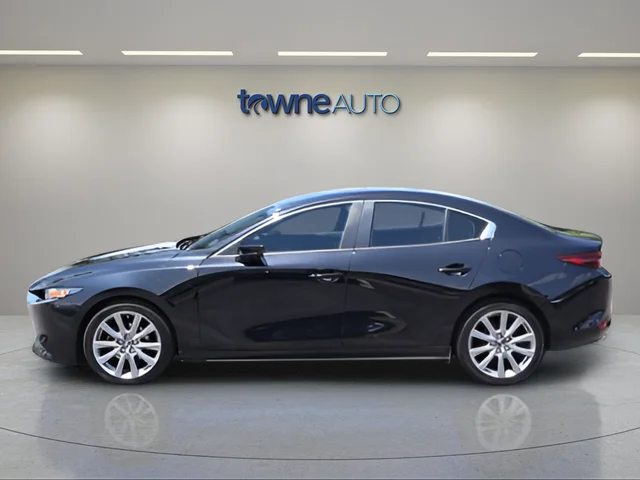 Certified Used 2021 Black Mazda Select image 4