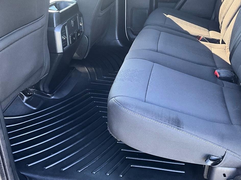 Used 2019 Silver Ford XLT image 40