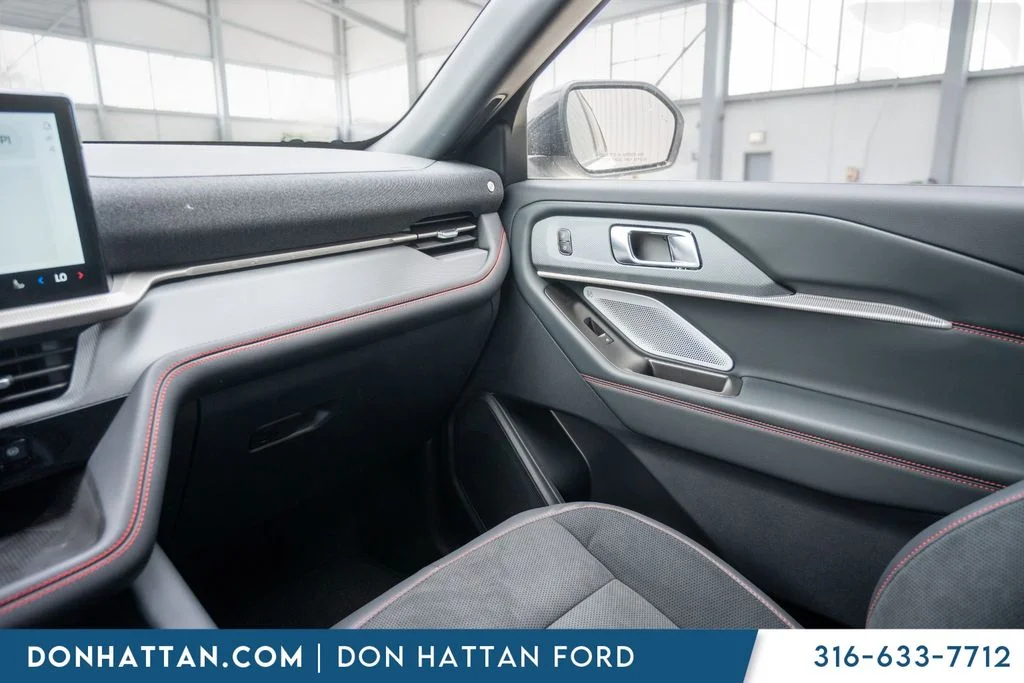 New 2026 Star White Metallic Tri-Coat Ford ST image 16