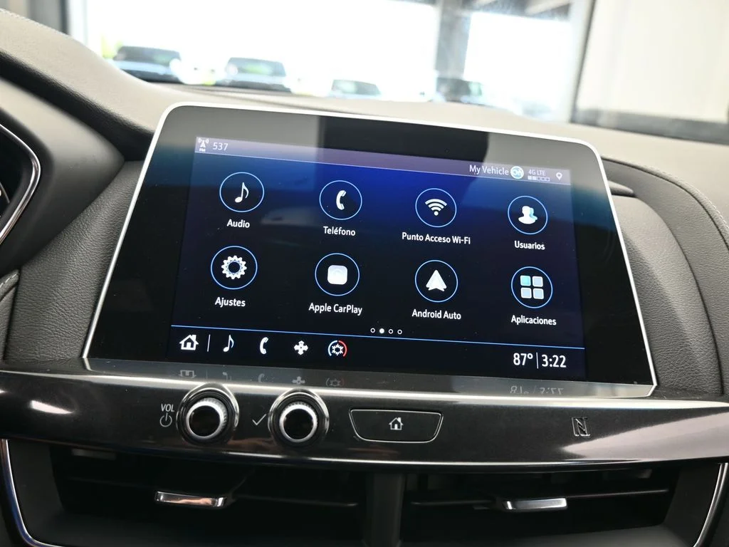 Used 2020 Crystal White Tricoat Cadillac Premium Luxury image 22