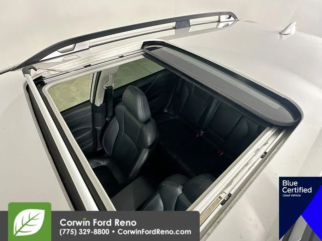 Used 2020 Crystal White Pearl Subaru Touring image 27