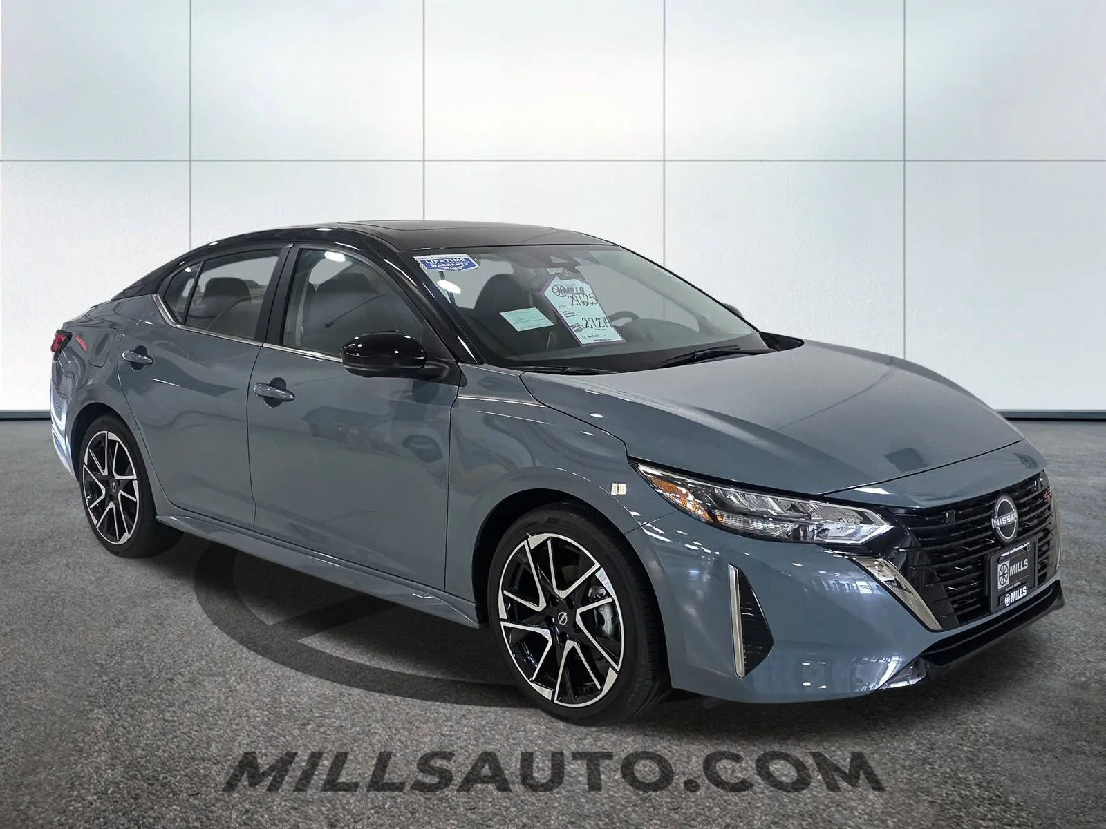 2025 Nissan Sentra SR - Photo 10