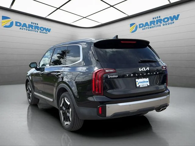 Used 2025 Black Kia S image 3