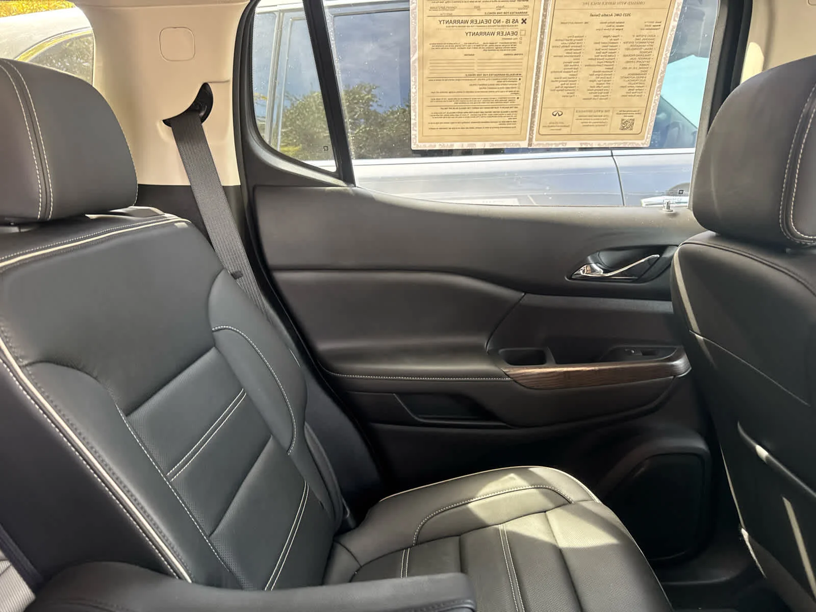 Used 2023 Sterling Metallic GMC Denali image 19