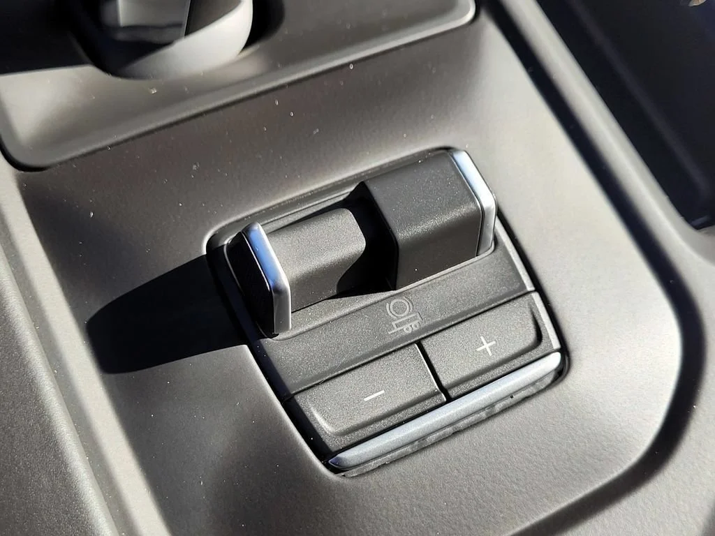 2026 GMC Sierra 1500 AT4X - Photo 17