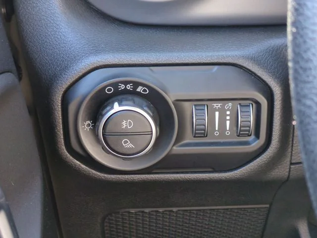 Used 2020 Beige Jeep Sport image 21