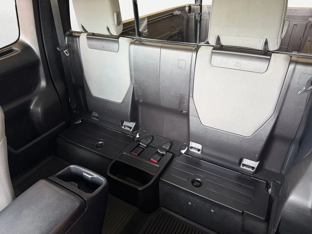 Used 2019 White Toyota SR image 9