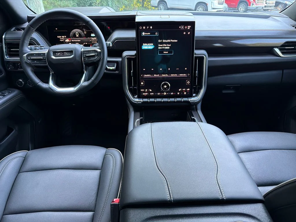 Used 2025 White GMC Elevation image 23