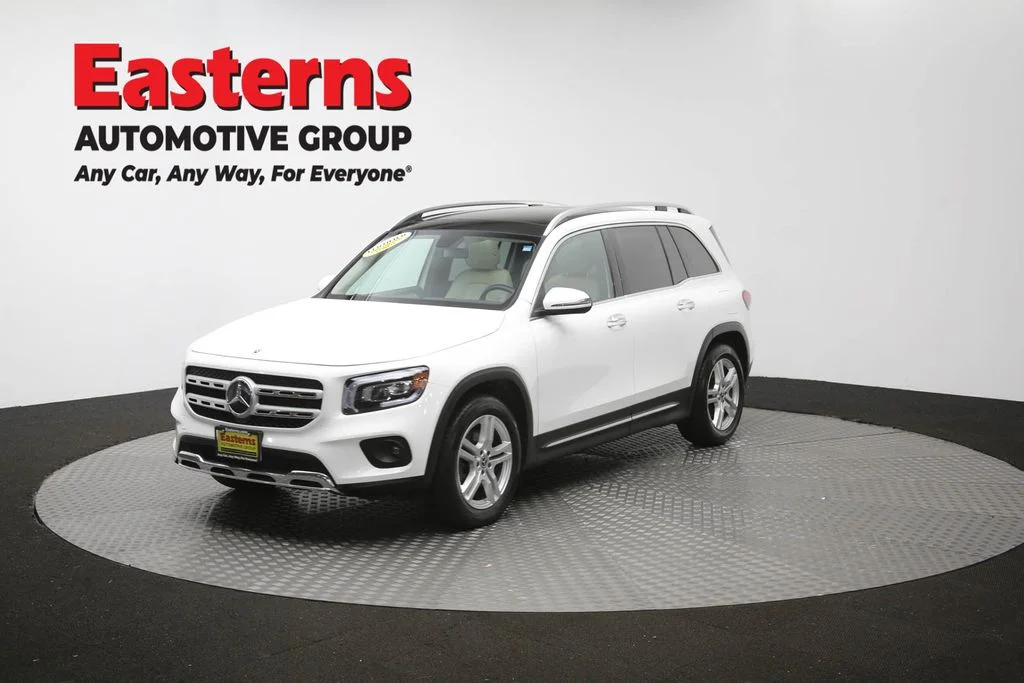 Used 2021 White Mercedes-Benz GLB 250 image 59