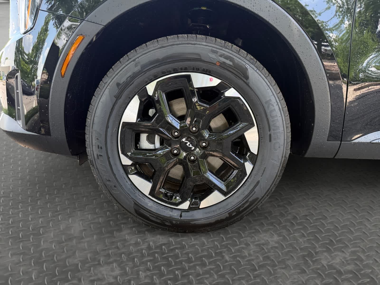 New 2026 Ebony Black Kia S image 9