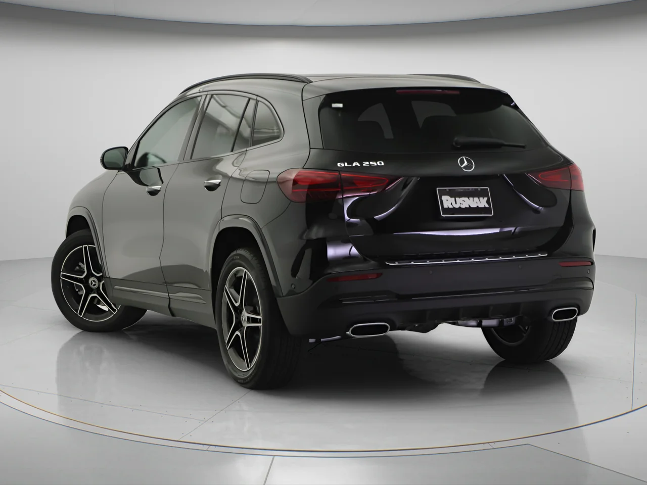 New 2026 Night Black Mercedes-Benz GLA 250 image 2