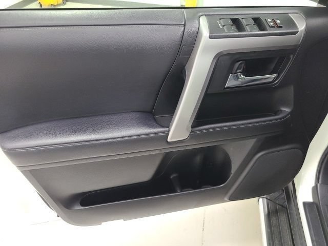 Certified Used 2020 Super White Toyota SR5 image 25