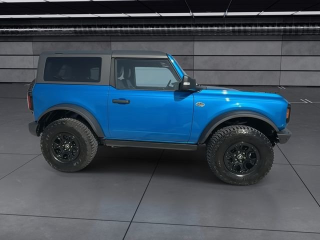 Used 2024 Blue Ford Wildtrak image 9
