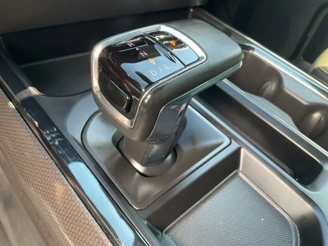 2023 Chevrolet Silverado 1500 ZR2 - Photo 23