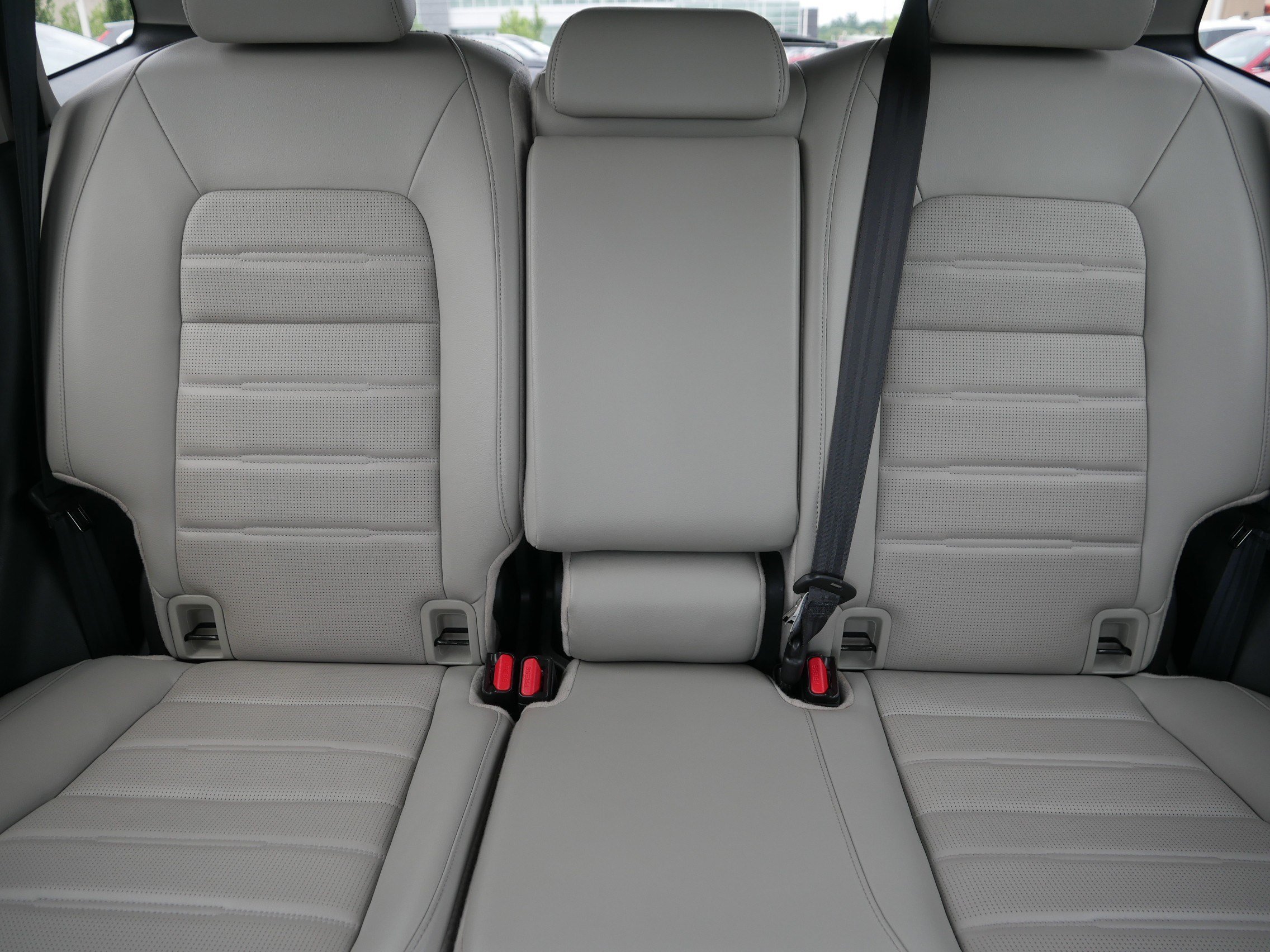 Used 2025 Meteorite Gray Metallic Honda EX-L image 13