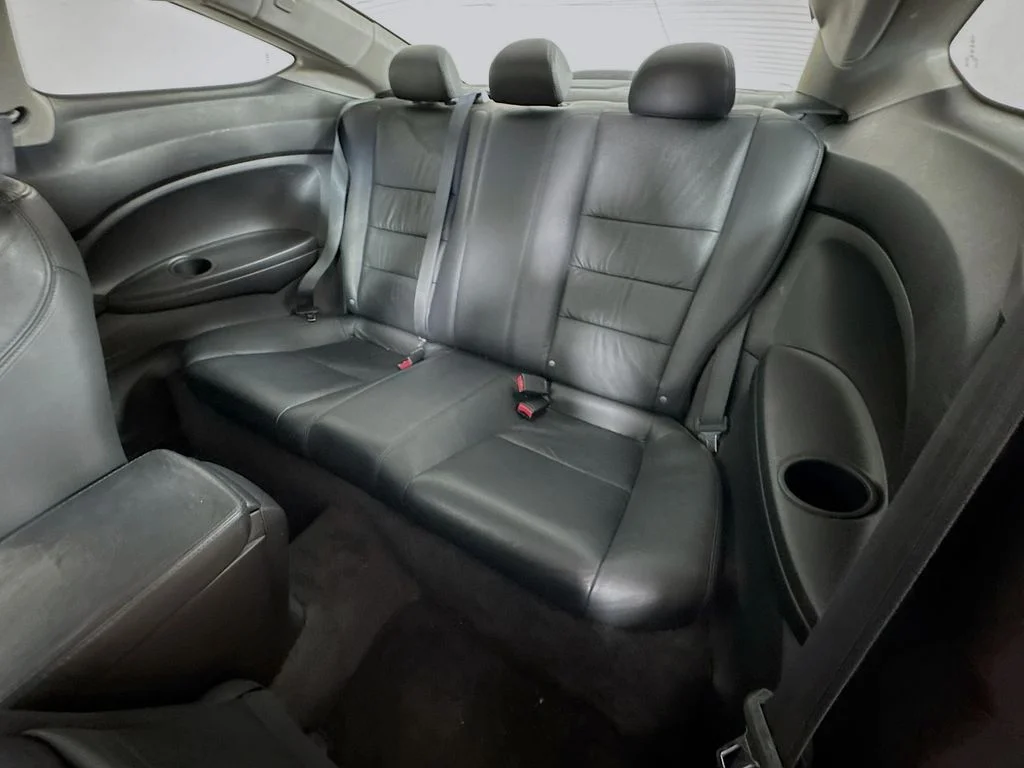 Used 2010 Red Honda EX-L image 28