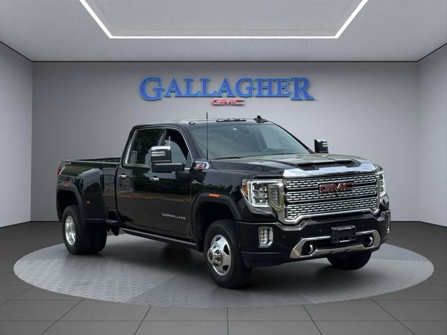 2021 GMC Sierra 4WD Crew Cab Long Box DRW Denali's photo