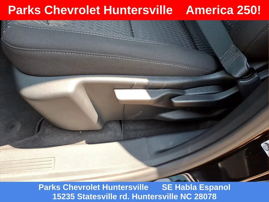 2026 Chevrolet Equinox LT - Photo 15