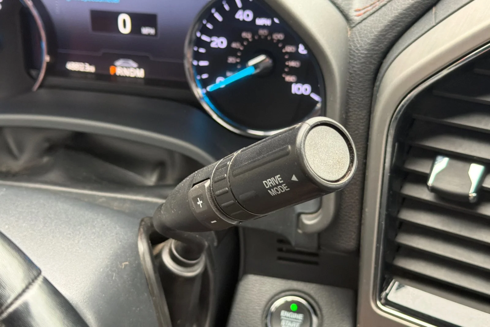 Used 2022  Ford  image 20