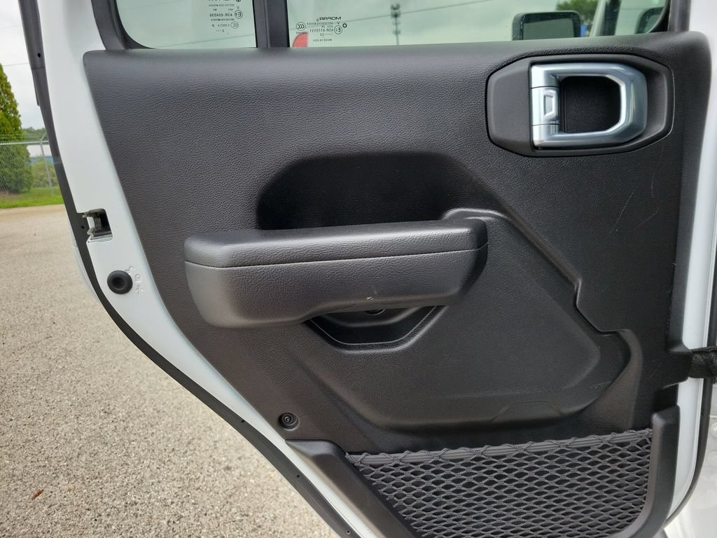 2024 Jeep Wrangler 4-Door Rubicon - Photo 9