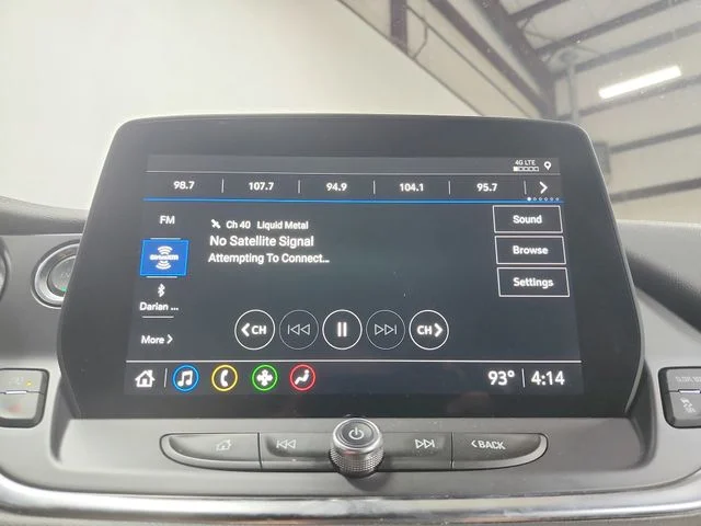 Used 2025 White Chevrolet LT image 14