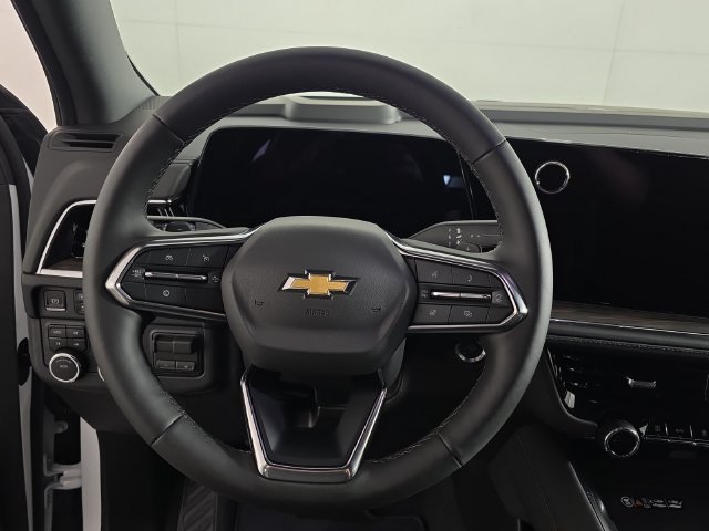 Used 2026 Summit White Chevrolet LT image 14