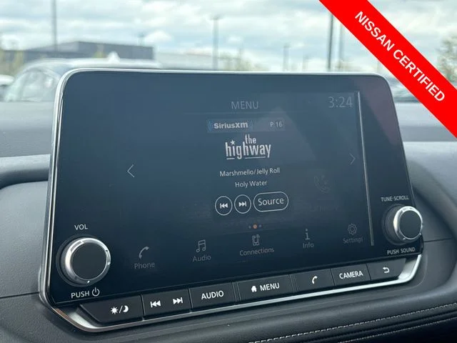 Used 2025 Black Nissan S image 16
